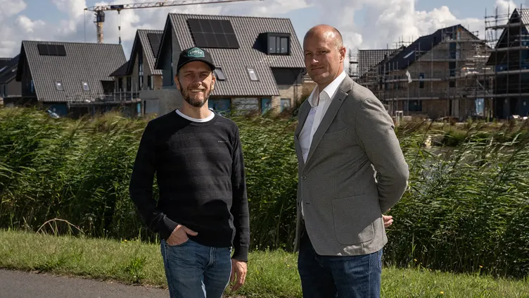 © The Sharing Group