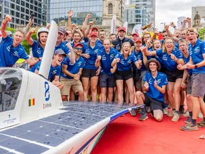 Zonneauto KU Leuven wint World Solar Challenge in Australië