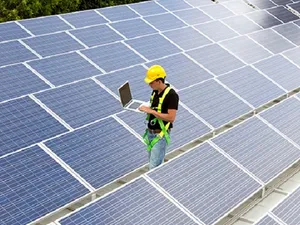 Zonnepaneleninstallateur Youen introduceert onderhoudsdivisie