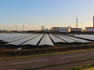 Zeeland Refinery neemt zonnepark Zeeland Solar van 11 megawattpiek in gebruik