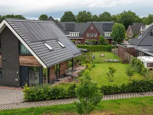 Netbeheerders registreren in maart fors meer zonnepanelen