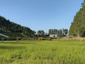 5.120 zonnepanelen Evergem verhuizen naar tijdelijke locatie