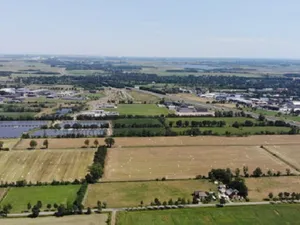 PowerField start met bouw van 3 zonneparken in Leek, Kampen en Markelo
